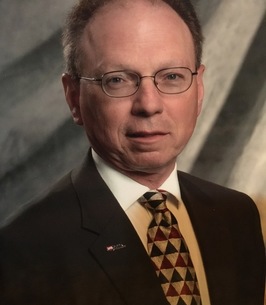 Robert Uzpen